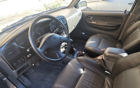 KIA Sportage IV рестайлинг, 2004 год, 300 000 рублей, 5 фотография