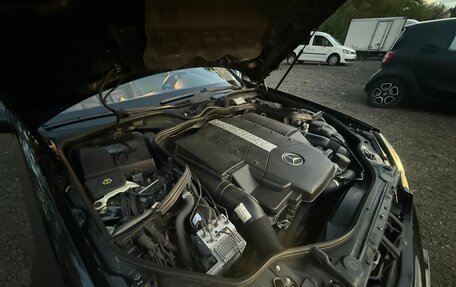 Mercedes-Benz E-Класс, 2004 год, 1 090 000 рублей, 10 фотография