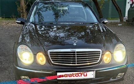 Mercedes-Benz E-Класс, 2004 год, 1 090 000 рублей, 3 фотография