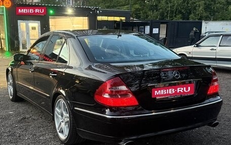 Mercedes-Benz E-Класс, 2004 год, 1 090 000 рублей, 2 фотография