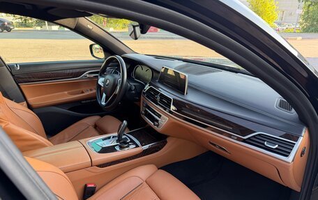 BMW 7 серия, 2018 год, 4 580 000 рублей, 7 фотография