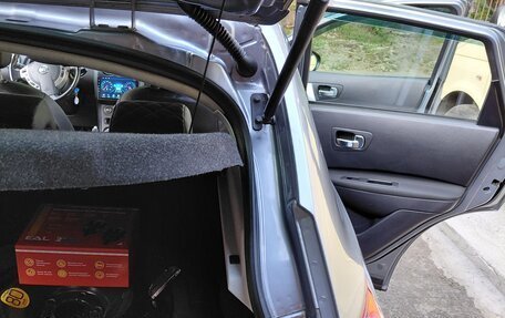 Nissan Qashqai, 2010 год, 980 000 рублей, 32 фотография