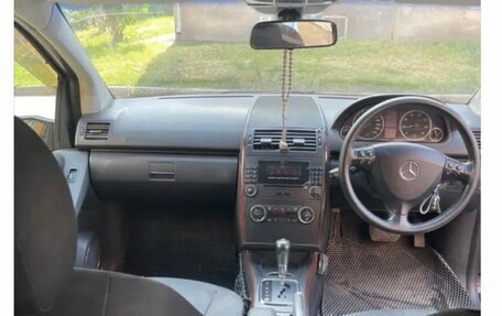 Mercedes-Benz A-Класс, 2005 год, 380 000 рублей, 3 фотография