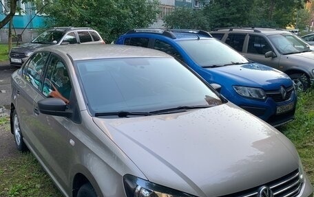 Volkswagen Polo VI (EU Market), 2017 год, 1 100 000 рублей, 2 фотография