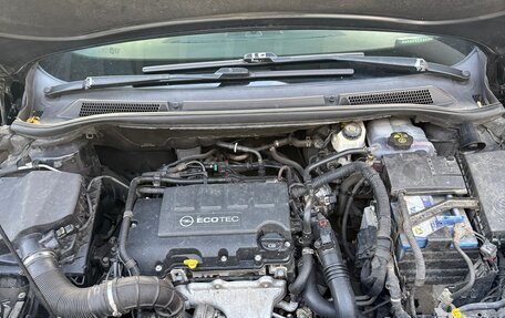 Opel Astra J, 2014 год, 950 000 рублей, 9 фотография