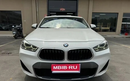 BMW X2, 2020 год, 2 400 000 рублей, 2 фотография