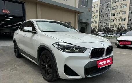 BMW X2, 2020 год, 2 400 000 рублей, 3 фотография
