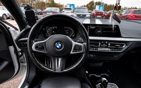 BMW 1 серия, 2020 год, 2 590 000 рублей, 9 фотография