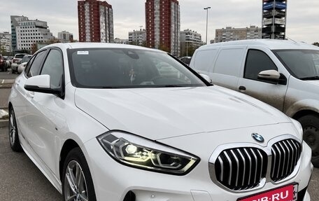 BMW 1 серия, 2020 год, 2 590 000 рублей, 7 фотография