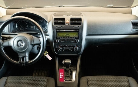 Volkswagen Jetta VI, 2010 год, 610 000 рублей, 5 фотография