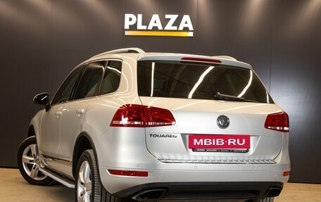 Volkswagen Touareg III, 2014 год, 2 500 000 рублей, 3 фотография