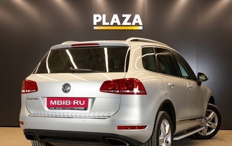 Volkswagen Touareg III, 2014 год, 2 500 000 рублей, 4 фотография