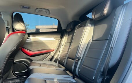 Haval F7x I, 2022 год, 2 290 000 рублей, 7 фотография
