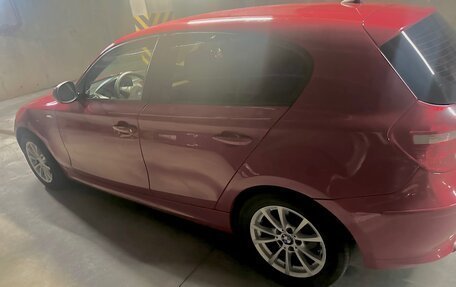 BMW 1 серия, 2010 год, 630 000 рублей, 3 фотография
