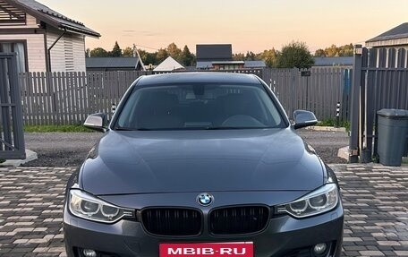 BMW 3 серия, 2014 год, 1 430 000 рублей, 1 фотография