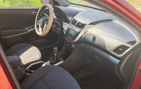 Hyundai Solaris II рестайлинг, 2012 год, 790 000 рублей, 6 фотография