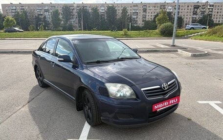 Toyota Avensis III рестайлинг, 2008 год, 700 000 рублей, 3 фотография
