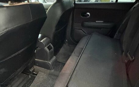 Nissan Tiida, 2010 год, 850 000 рублей, 6 фотография