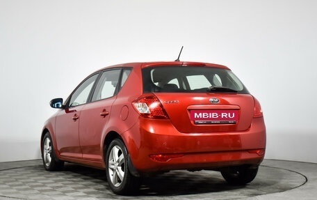 KIA cee'd I рестайлинг, 2011 год, 635 000 рублей, 7 фотография