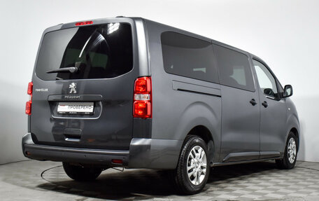 Peugeot Traveller I, 2020 год, 2 390 000 рублей, 5 фотография