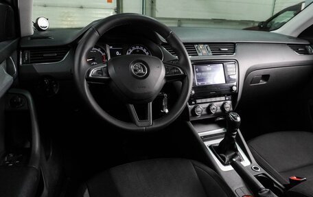 Skoda Octavia, 2019 год, 1 440 000 рублей, 6 фотография