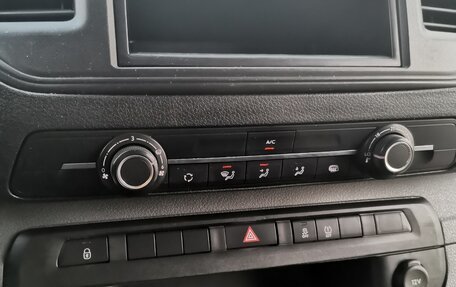 Peugeot Expert, 2020 год, 1 620 000 рублей, 13 фотография