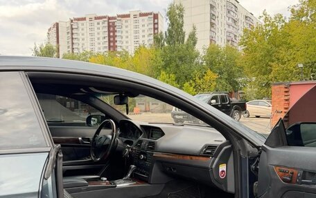 Mercedes-Benz E-Класс, 2009 год, 950 000 рублей, 15 фотография