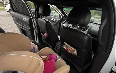 Ford Explorer VI, 2013 год, 1 800 000 рублей, 6 фотография