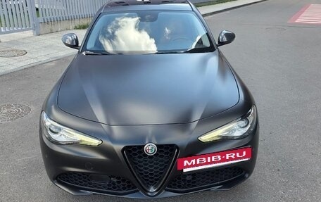 Alfa Romeo Giulia II, 2017 год, 2 250 000 рублей, 2 фотография