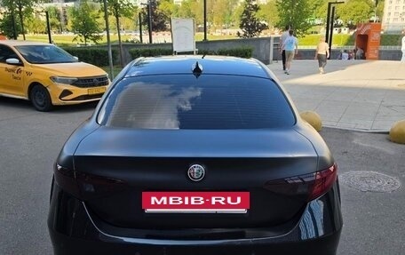 Alfa Romeo Giulia II, 2017 год, 2 250 000 рублей, 7 фотография