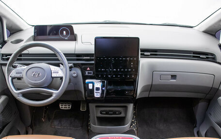 Hyundai Staria, 2021 год, 4 769 000 рублей, 11 фотография