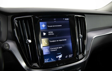 Volvo V60 II, 2019 год, 2 199 000 рублей, 24 фотография