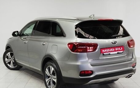 KIA Sorento III Prime рестайлинг, 2019 год, 3 500 000 рублей, 7 фотография
