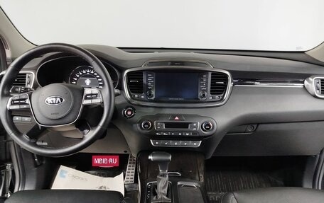 KIA Sorento III Prime рестайлинг, 2019 год, 3 500 000 рублей, 15 фотография