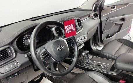 KIA Sorento III Prime рестайлинг, 2019 год, 3 500 000 рублей, 23 фотография