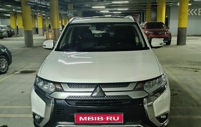Mitsubishi Outlander III рестайлинг 3, 2015 год, 2 250 000 рублей, 1 фотография