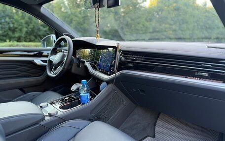 Volkswagen Touareg III, 2024 год, 12 400 000 рублей, 19 фотография