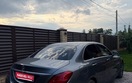 Mercedes-Benz C-Класс, 2018 год, 3 500 000 рублей, 4 фотография