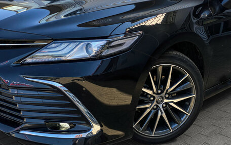 Toyota Camry, 2023 год, 3 790 000 рублей, 4 фотография