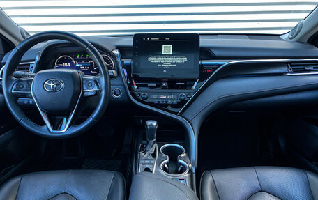 Toyota Camry, 2023 год, 3 790 000 рублей, 15 фотография
