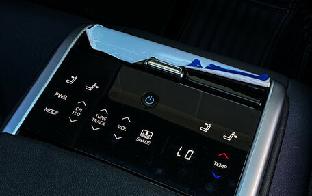 Toyota Camry, 2023 год, 3 790 000 рублей, 13 фотография