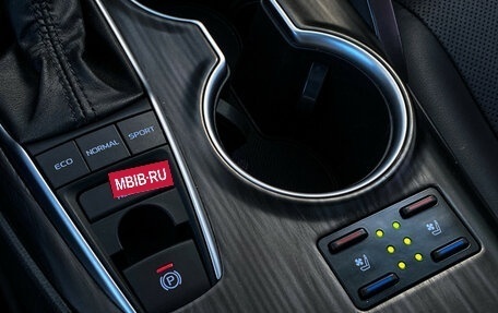 Toyota Camry, 2023 год, 3 790 000 рублей, 20 фотография
