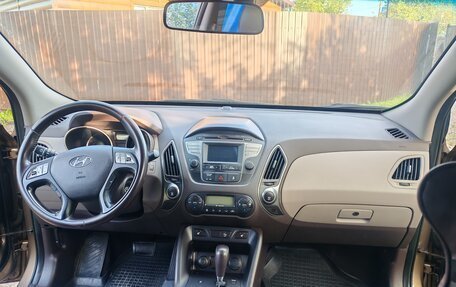 Hyundai ix35 I рестайлинг, 2015 год, 1 490 000 рублей, 19 фотография