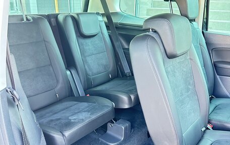Volkswagen Sharan II, 2016 год, 1 950 000 рублей, 4 фотография
