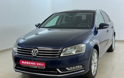 Volkswagen Passat B7, 2011 год, 890 000 рублей, 1 фотография
