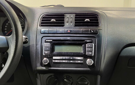 Volkswagen Polo VI (EU Market), 2013 год, 765 000 рублей, 18 фотография