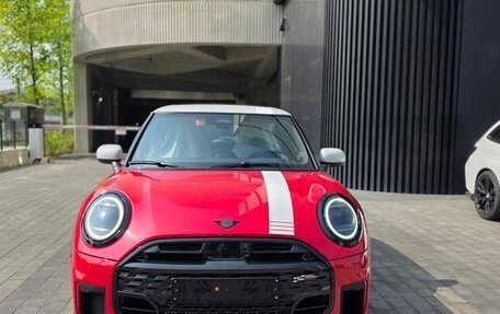 MINI Hatch, 2026 год, 7 000 000 рублей, 4 фотография