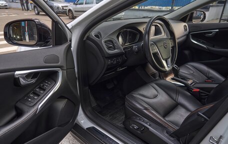 Volvo V40 Cross Country I, 2017 год, 1 780 000 рублей, 14 фотография