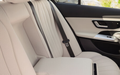 Mercedes-Benz E-Класс, 2026 год, 9 890 000 рублей, 33 фотография