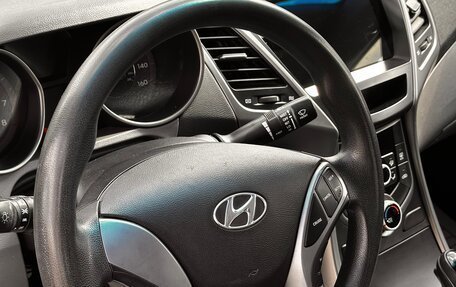 Hyundai Elantra V, 2015 год, 990 000 рублей, 11 фотография